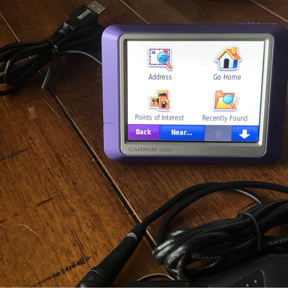 💜GPS GARMIN NUVI 205 GPS BUNDLE WORKS GREAT W/USB & CAR CHARGER PURPLE 💜